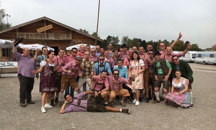 Oktoberfest Wiesn Camp Lodge Μόναχο Εξωτερικό φωτογραφία