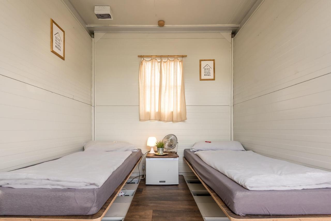 Oktoberfest Wiesn Camp Lodge Μόναχο Εξωτερικό φωτογραφία